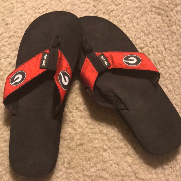 toegoz flip flops